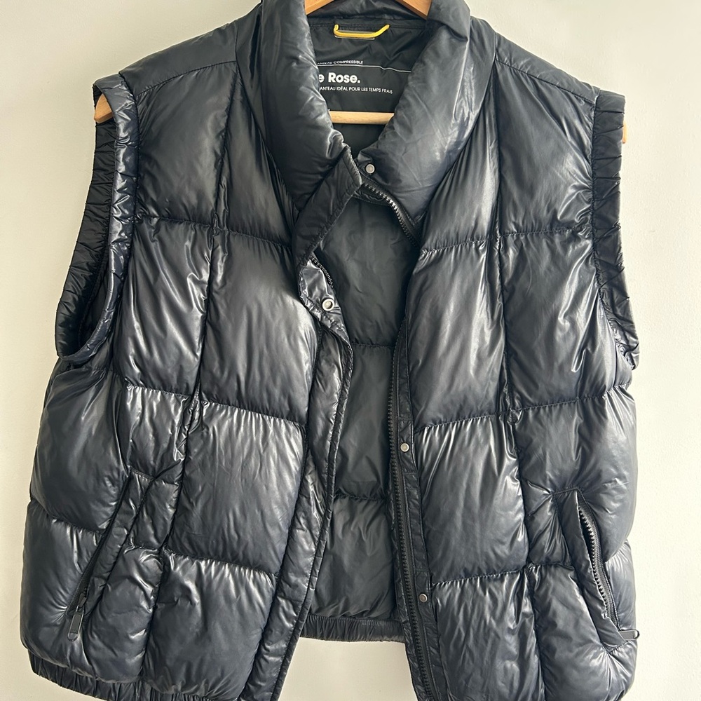 Lolë Rose Down Filled Vest